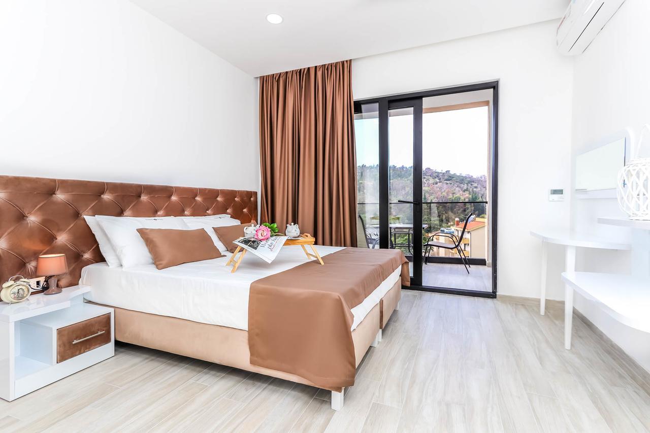 Villa Casa Mia Sutomore Luaran gambar